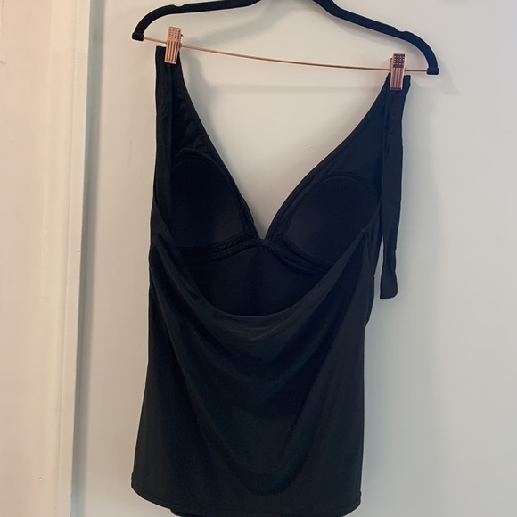 Black Tankini Bathing Suit Top  Size 16 very small for a size 16 - Picture 8 of 15